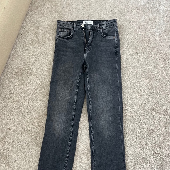 Zara Split Jeans - Picture 1 of 4